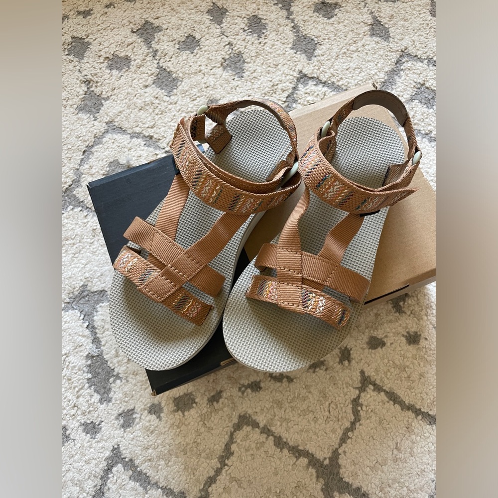 Teva Midform Arivaca